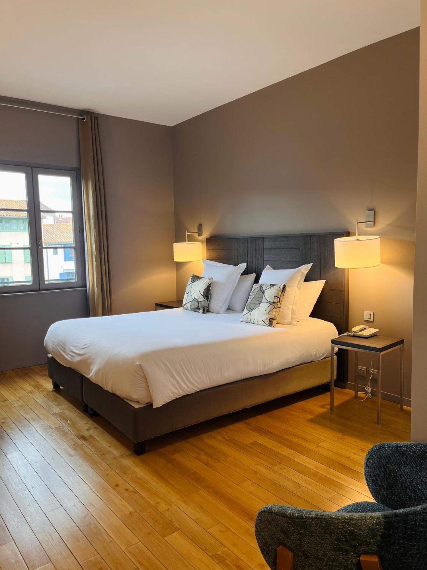 Grand Hotel De Castres Castres  Esterno foto