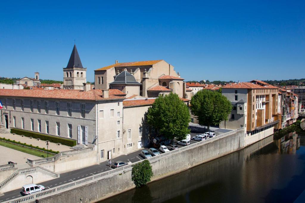 Grand Hotel De Castres Castres  Esterno foto